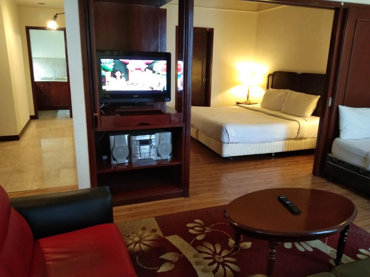 Residence Suite At Berjaya Times Square Kl Kuala Lumpur Exterior foto