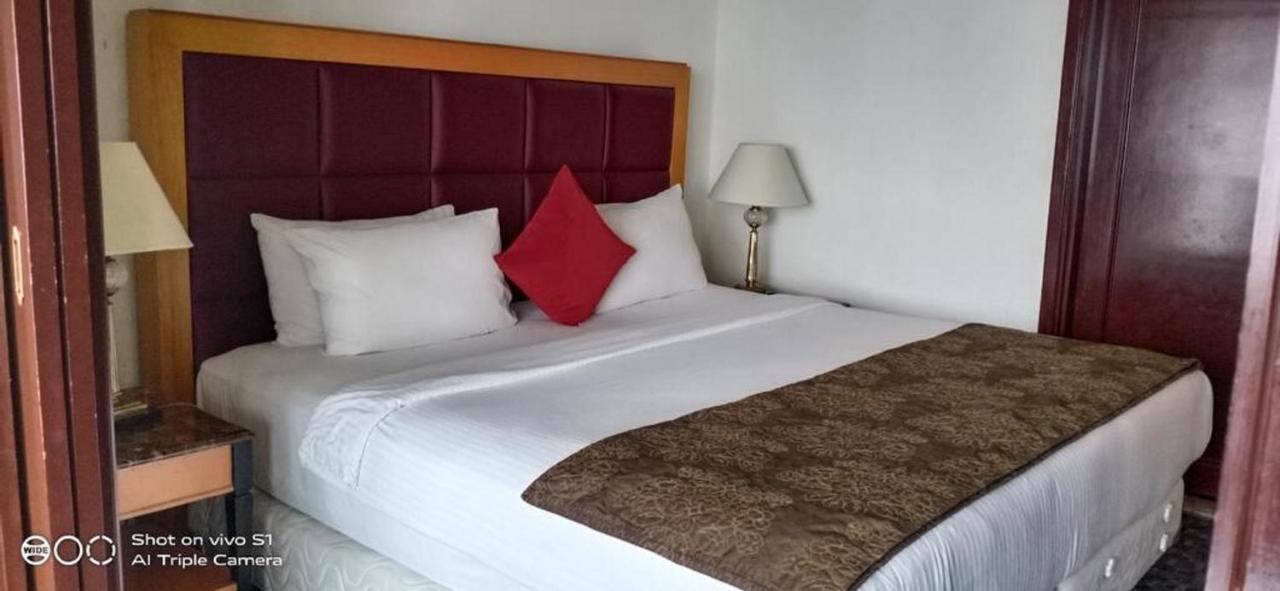 Residence Suite At Berjaya Times Square Kl Kuala Lumpur Exterior foto